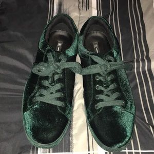 Men’s I.N.C. casual shoes